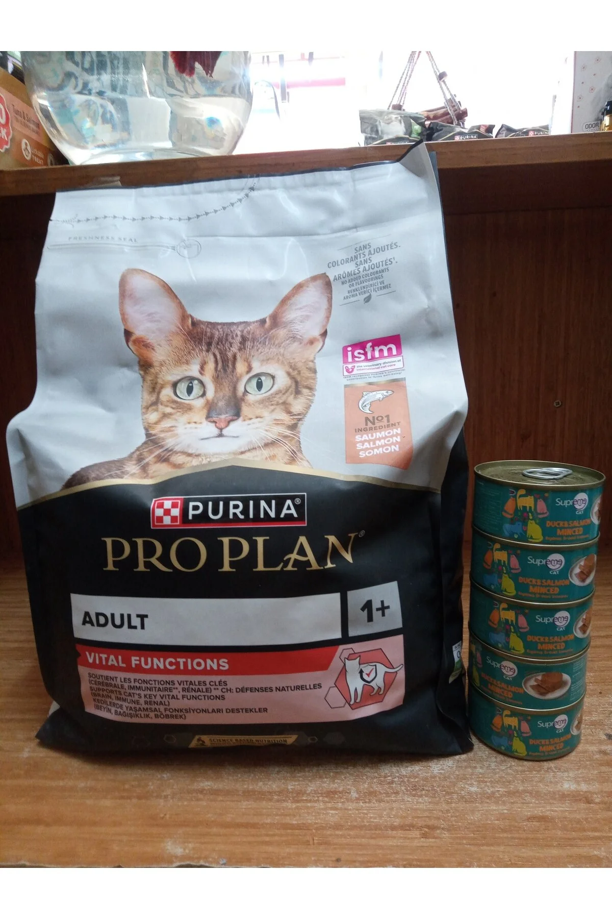 Pro Plan VITAL FUNCTIONS SOMONLU KEDİ MAMASI 3 KG+5 ADET SUPREME ÖRDEK&SOMONLU KEDİ KONSERVE YAŞ MAMA
